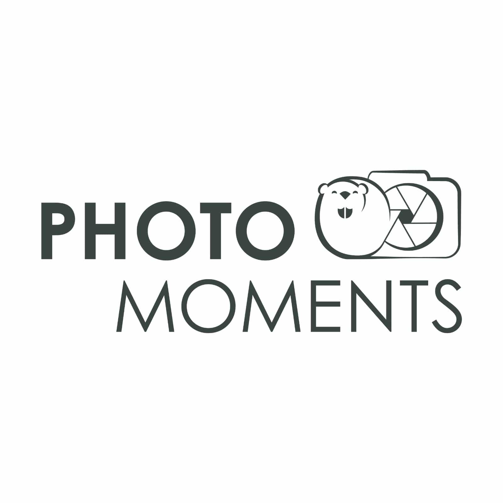 logo photo moments